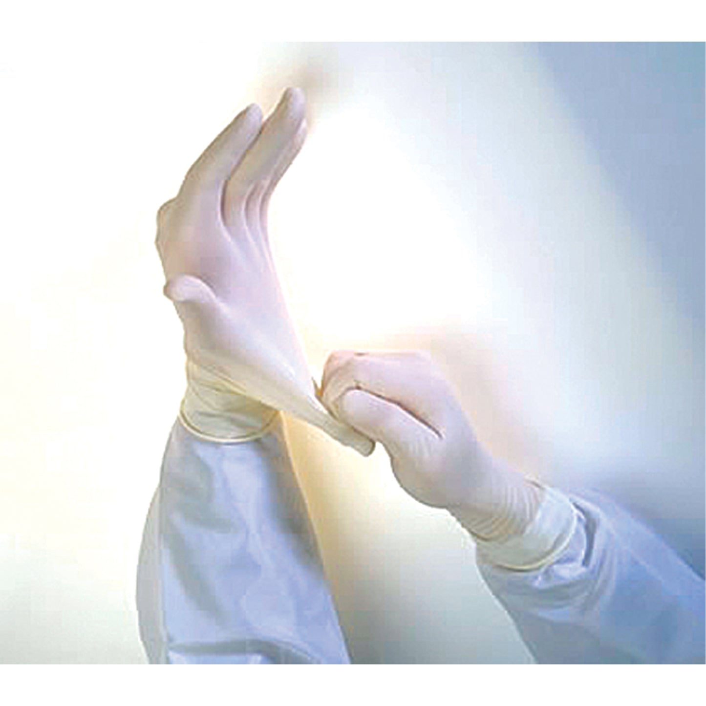 QRP Qualatex® Miracle Grip™ Examination Gloves, Medium, Latex, 6-mil, Powder-Free, White