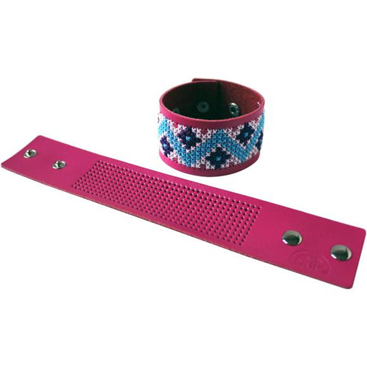 Charles Craft Stitchable Cuff 1/Pkg