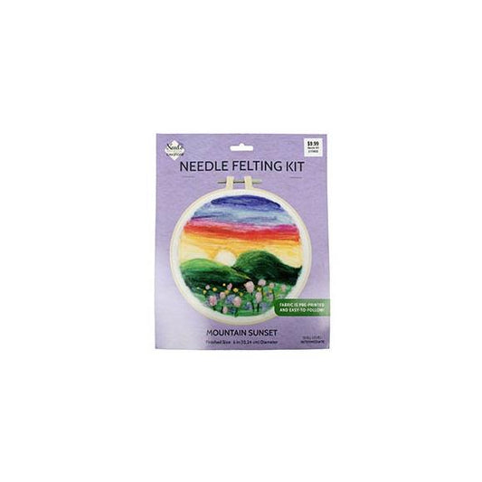 Fabric Editions Needle Felting Kit 6" Round