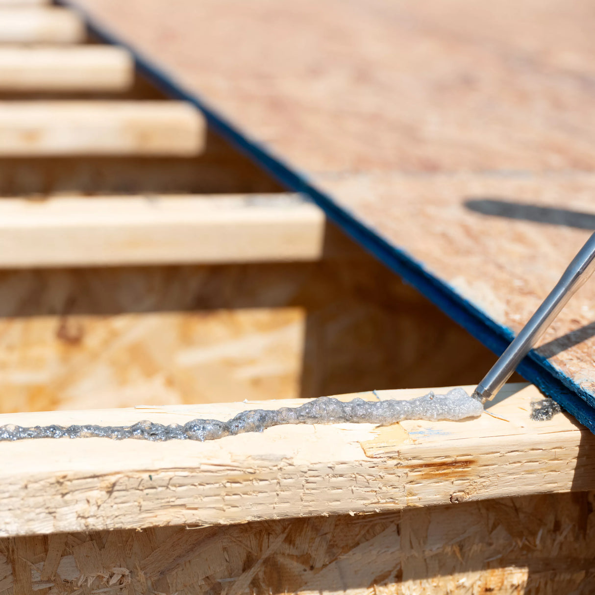 LePage Long Barrel Foam Applicator, Silver Gun, Pack of 1 LePage