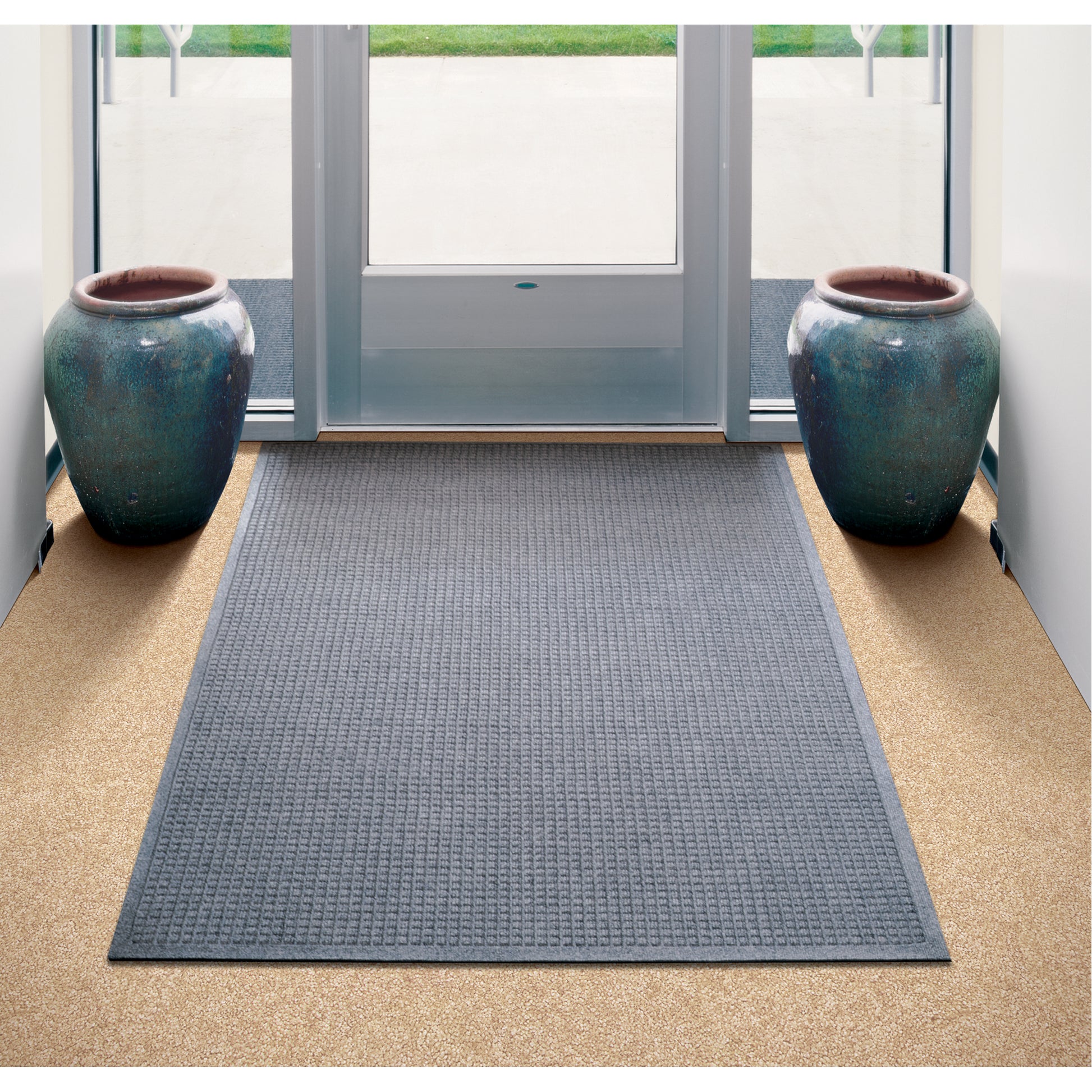 M+A Matting Waterhog® Fashion Matting, Wiper/Scraper, 6' x 12' x 1/4", Grey