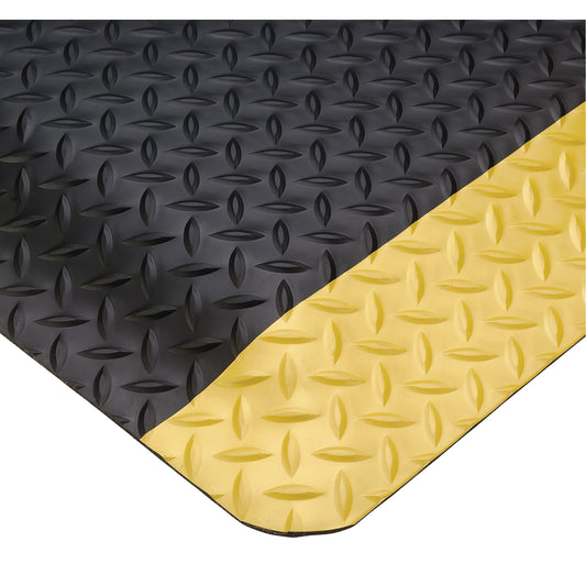 Wearwell Select No. 495 Mats, Diamond, 2' x 3' x 9/16", Black/Yellow, PVC