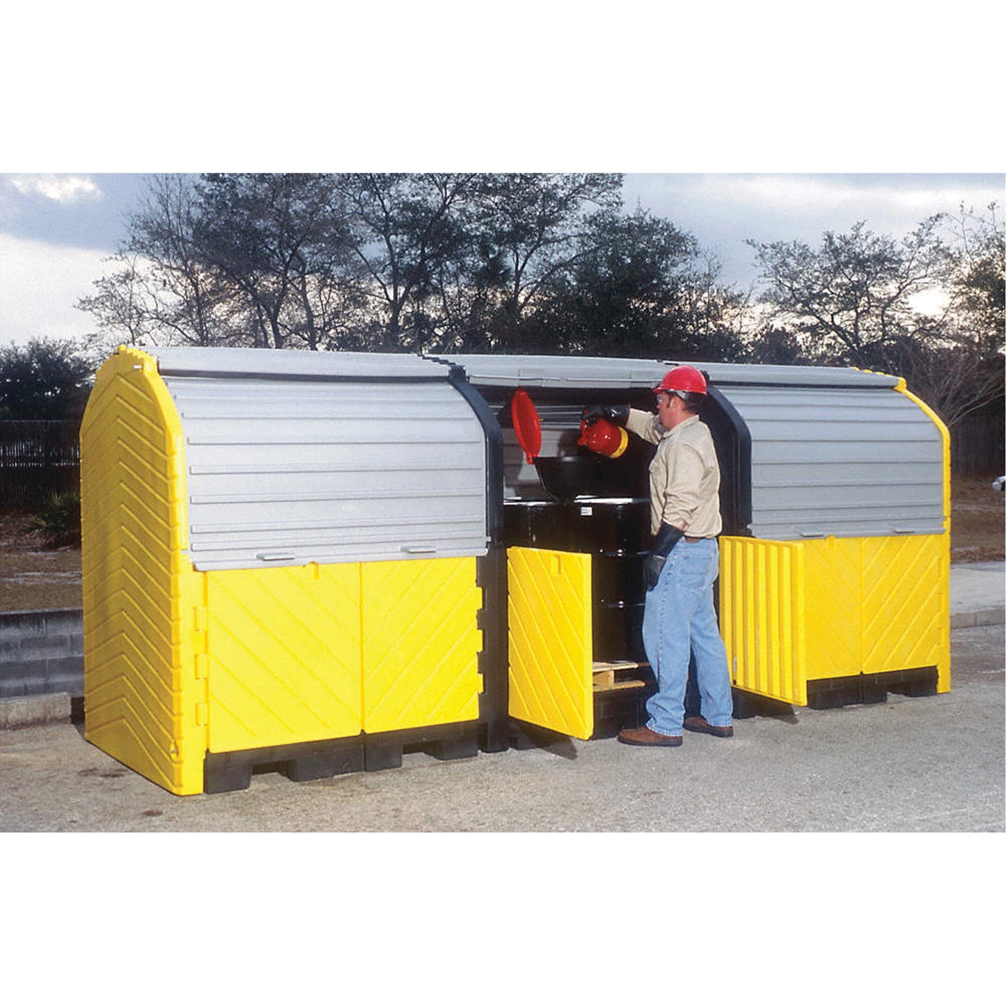Ultratech Ultra-Hard Top Plus Spill Pallets With Drain, 188" L x 62" W x 79" H, 27000 lbs. Load Capacity