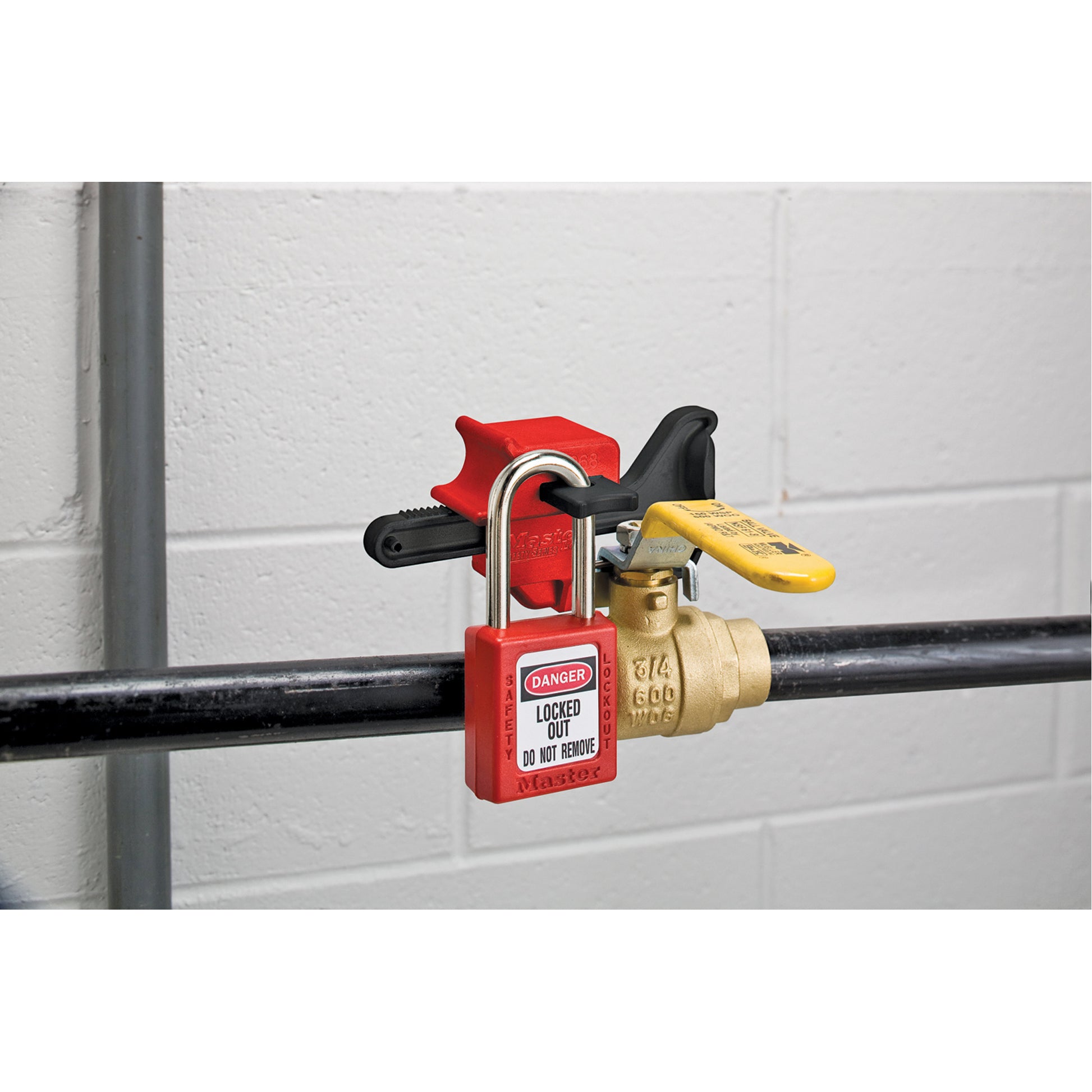 Master Lock Seal Tight™ Handle-On Valve Lockouts, Ball Type