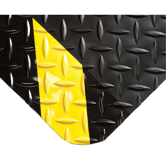 Wearwell SpongeCote® Ultrasoft Mats No. 414, Diamond, 4' x 75' x 15/16", Black/Yellow, PVC Sponge