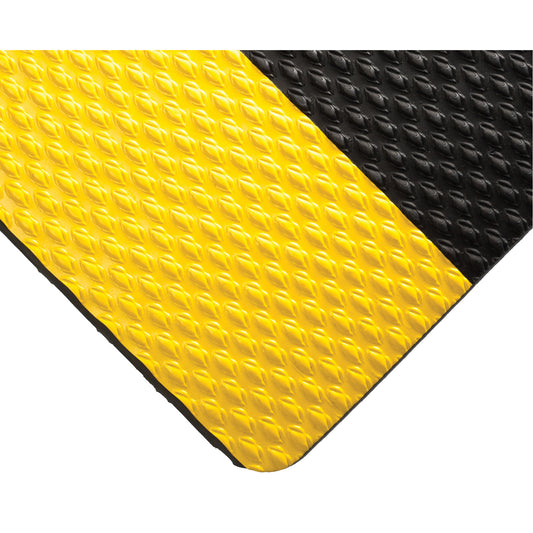 Wearwell Kushion Walk Mats No.475, Pebbled, 3' x 60' x 3/8", Black/Yellow, PVC